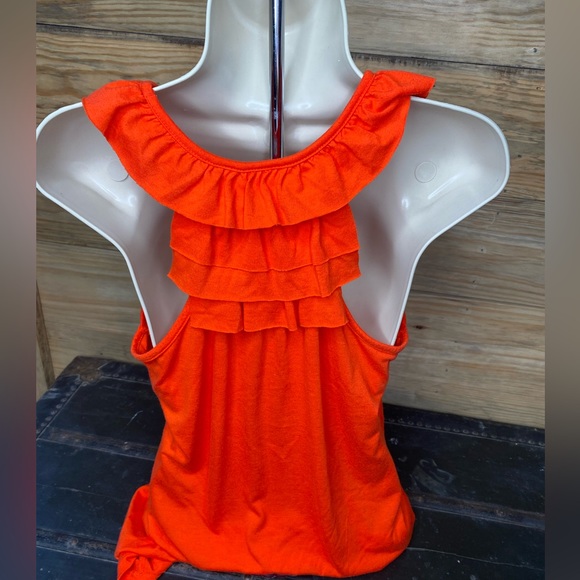 Red Ruffle tank - Picture 2 of 3